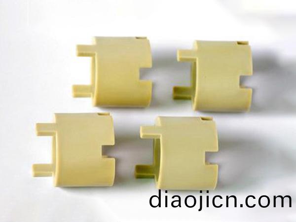 尼(ni)龍緩(huan)衝調(diao)距塊(kuai)應用